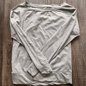 Women’s Nike pull over